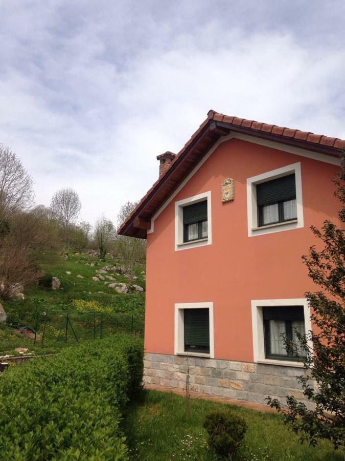 Casa Llampedro Villa Canales  Екстериор снимка