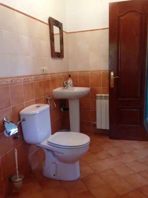 Casa Llampedro Villa Canales  Екстериор снимка